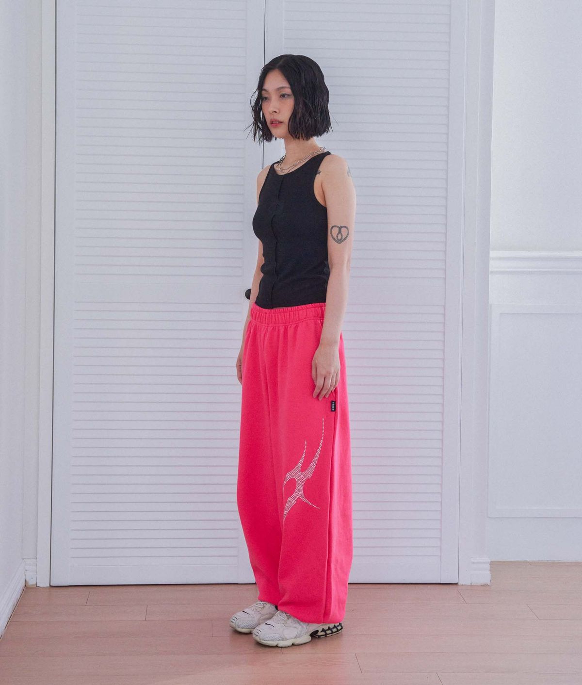 비피피(BFEEP) tribal jogger pants_hotpink