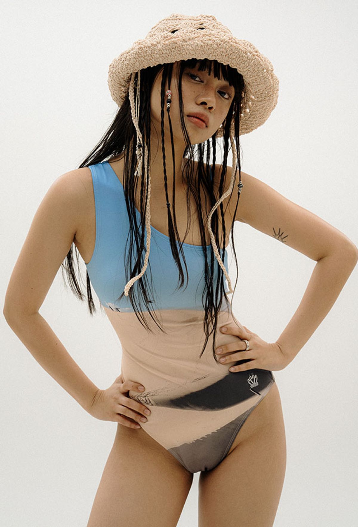 오로지(OROGEE) SHELL KNIT COWBOY BUCKET HAT_CREAM
