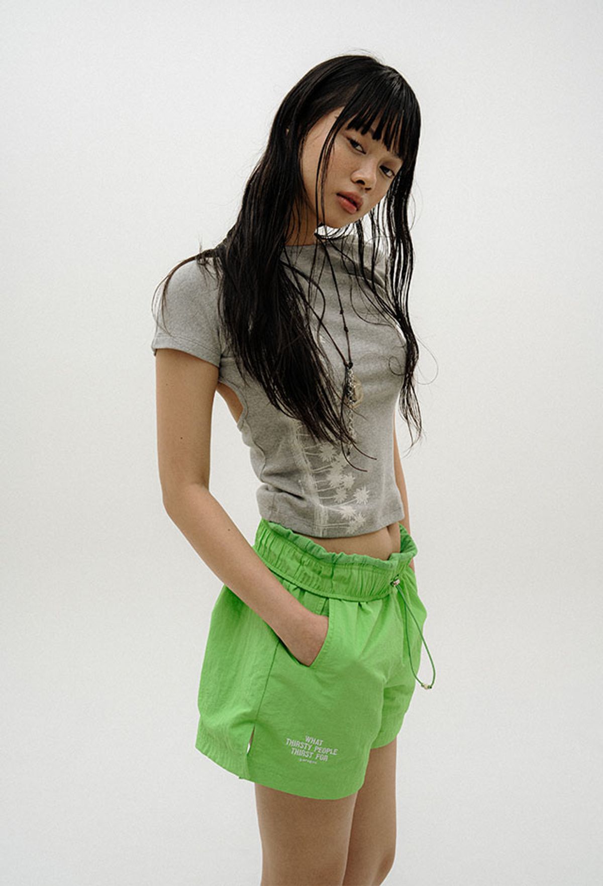 오로지(OROGEE) PALM TREE BACKLESS T-SHIRT_MELANGE GREY