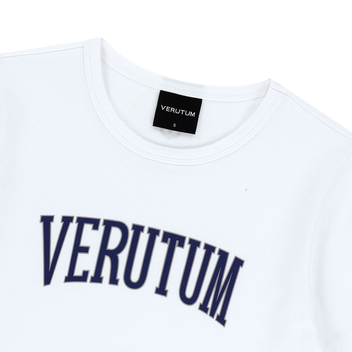 베루툼(VERUTUM) 아치 로고 티셔츠 화이트