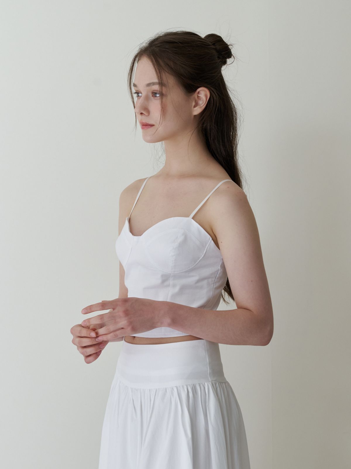 카인더베이비(KINDABABY) classic bustier blouse top - white