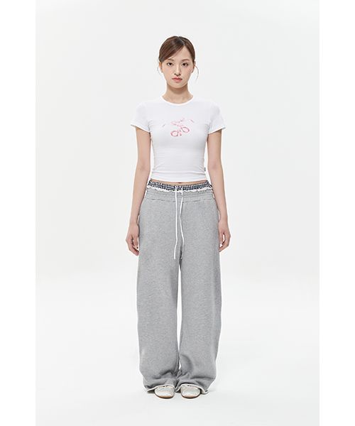 MUSINSA | KIRSH Ribbon Cherry Graphic Crop T-Shirt [White]