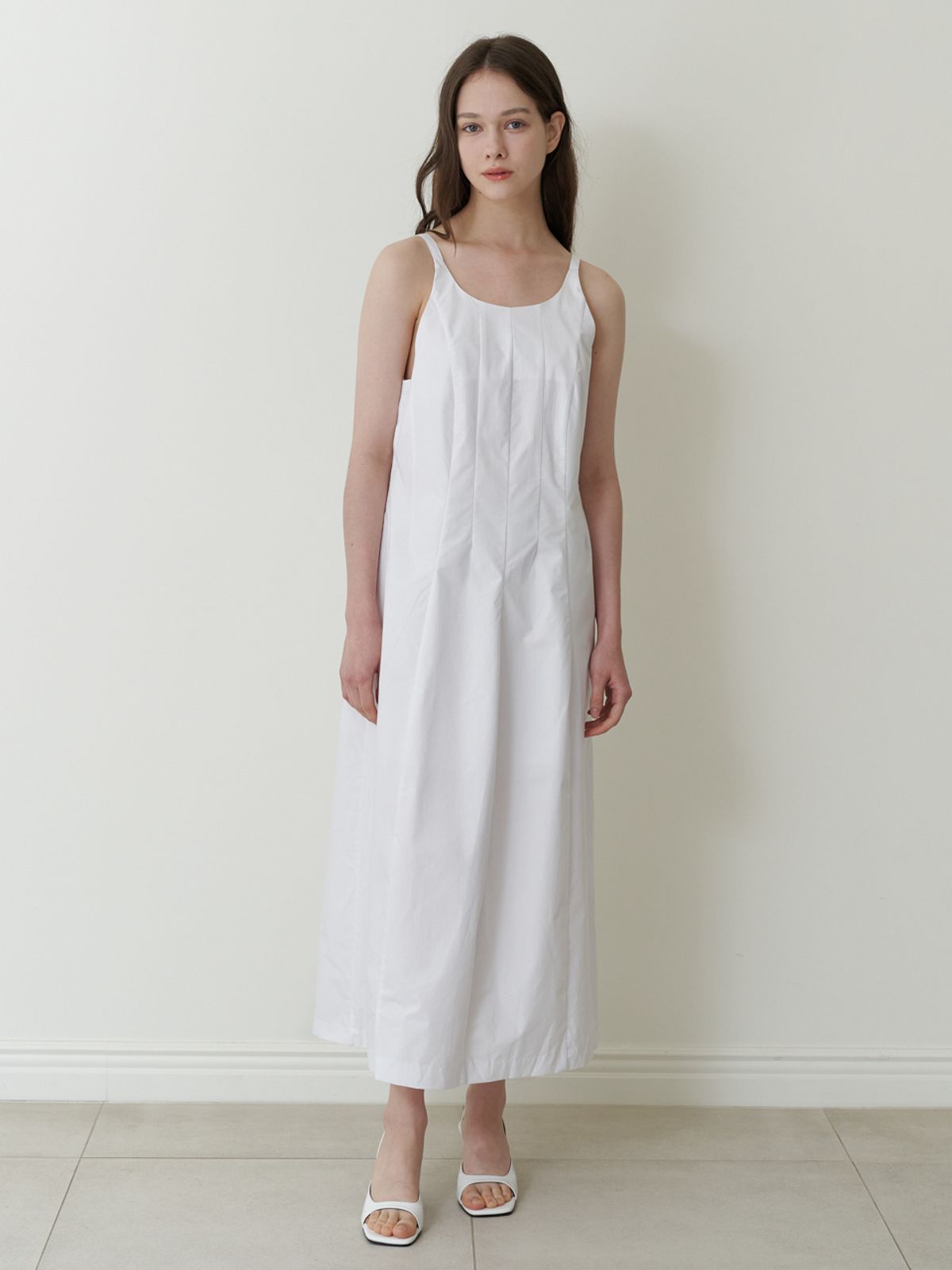 카인더베이비(KINDABABY) semi halter long dress - white