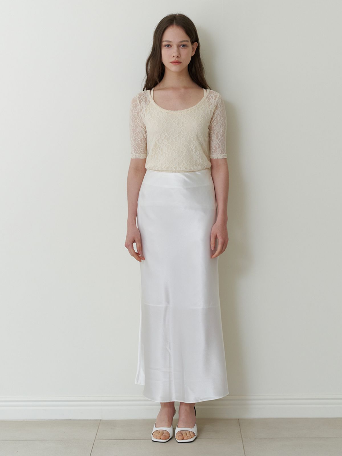 카인더베이비(KINDABABY) satin mermaid skirt - white