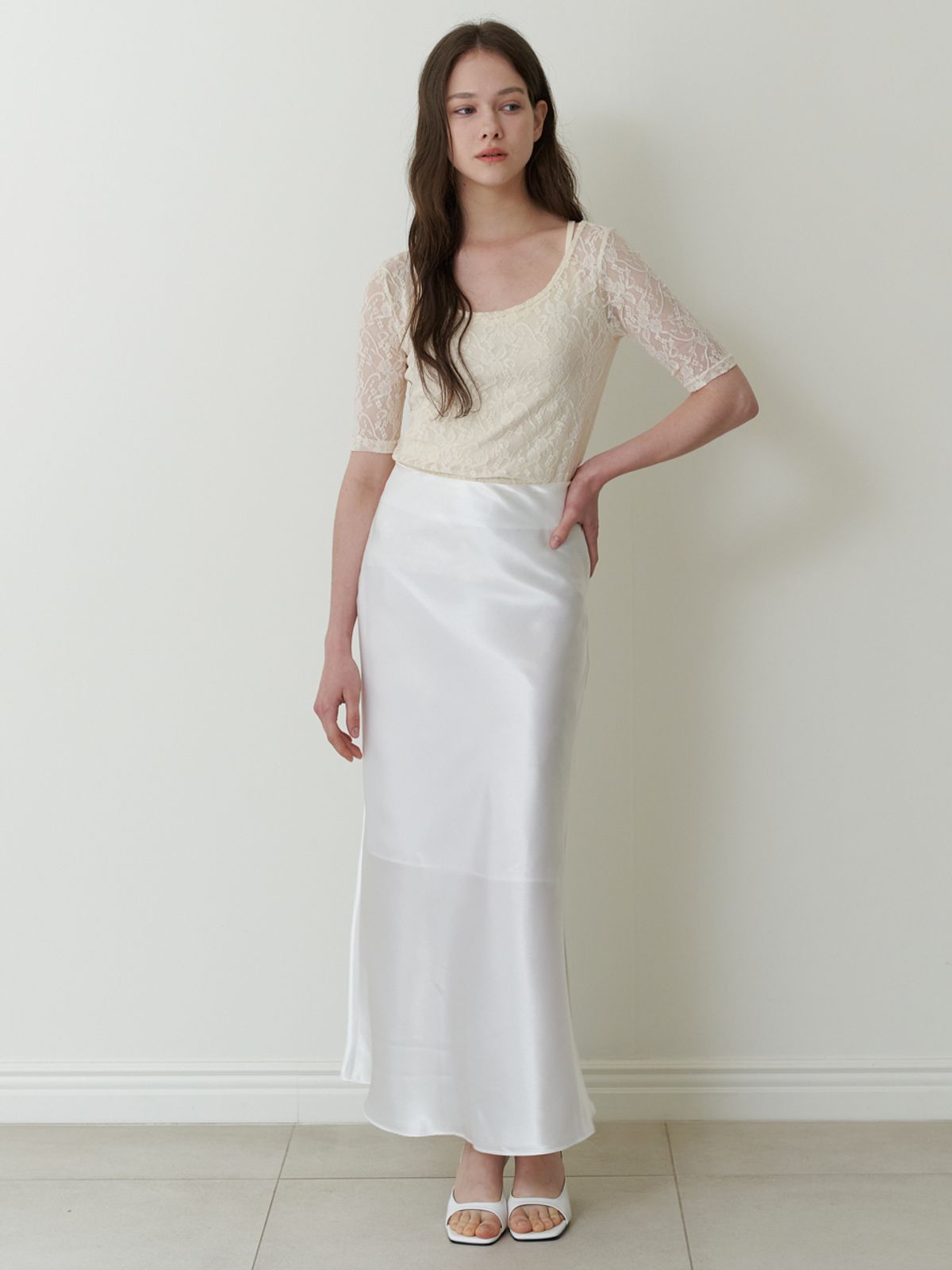 카인더베이비(KINDABABY) satin mermaid skirt - white