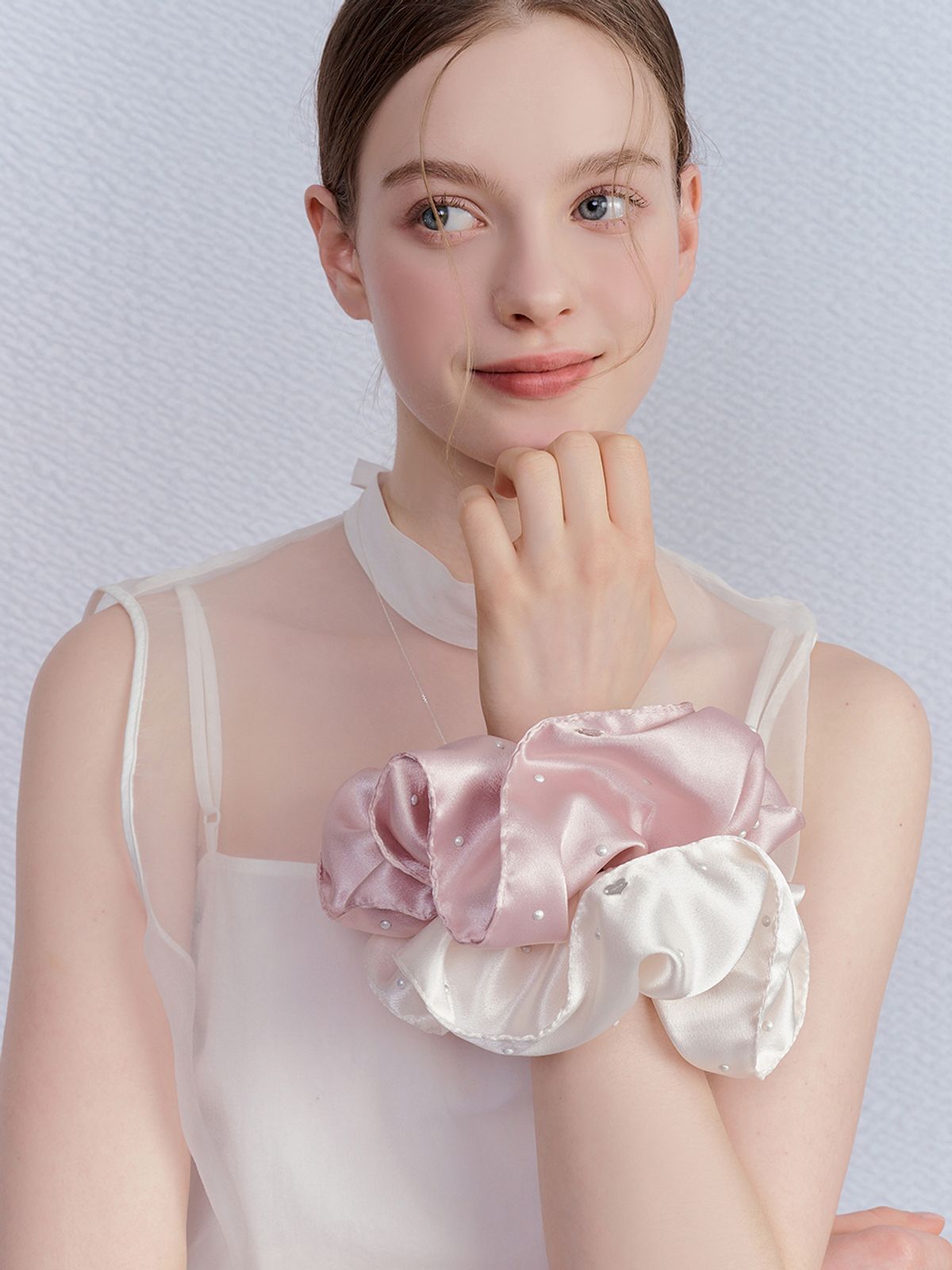앵브록스(ENGBROX) blooming pearl scrunchie_2 colors