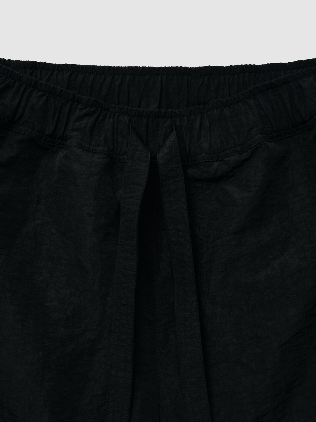 탭루덴스(TABBLUDENS) Ludens Nylon Shorts_Black