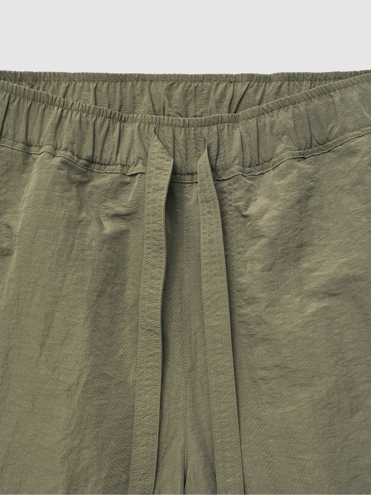 탭루덴스(TABBLUDENS) Ludens Nylon Shorts_Khaki