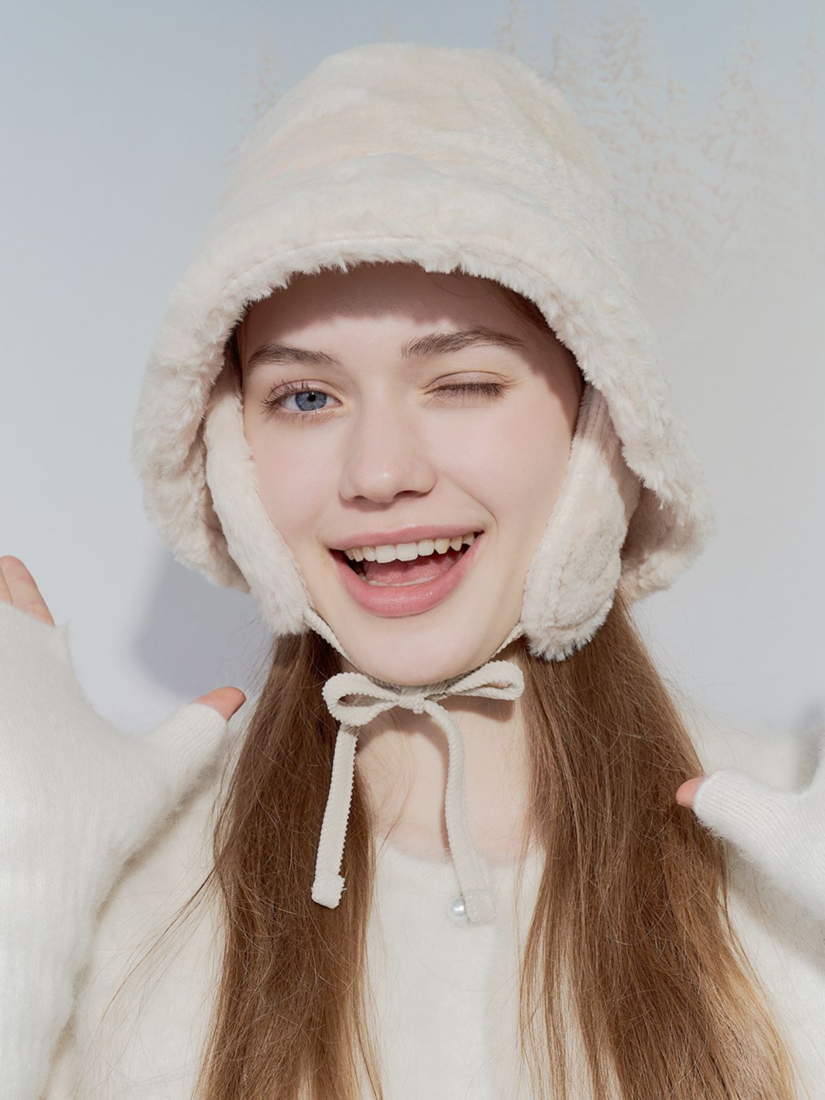 앵브록스(ENGBROX) heart point fluffy bucket hat_ivory