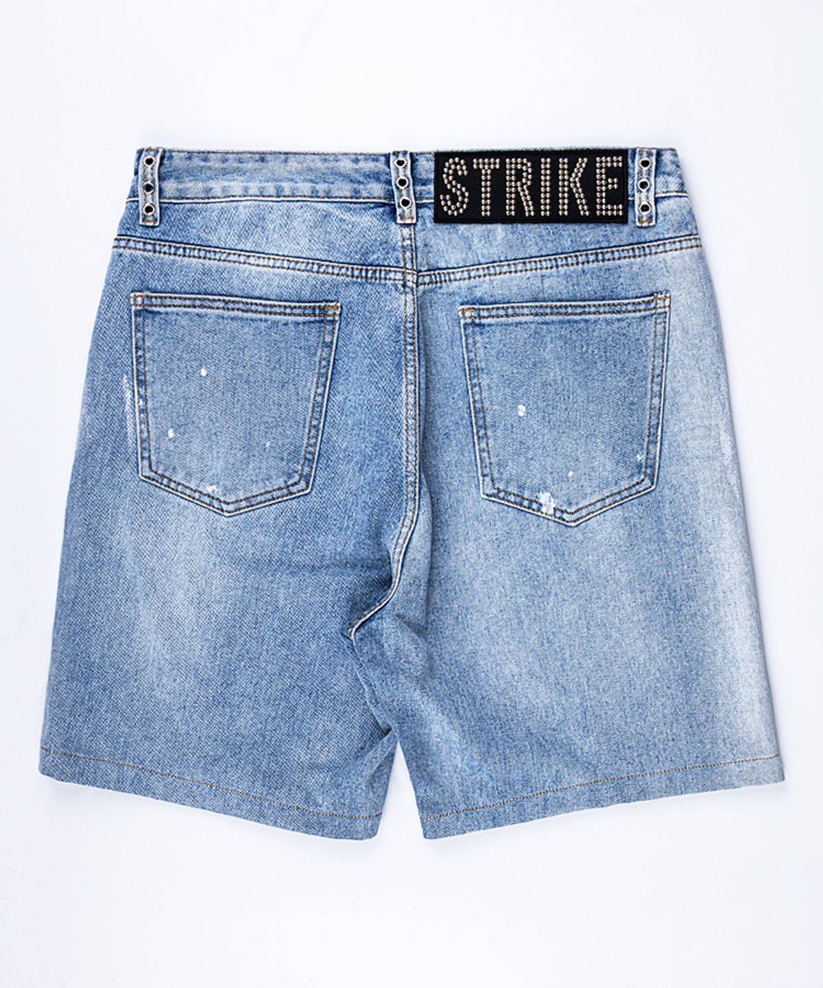 스트라이크(STRIKE) Light Wash Eyelet Painted Denim Shorts (RELAX)