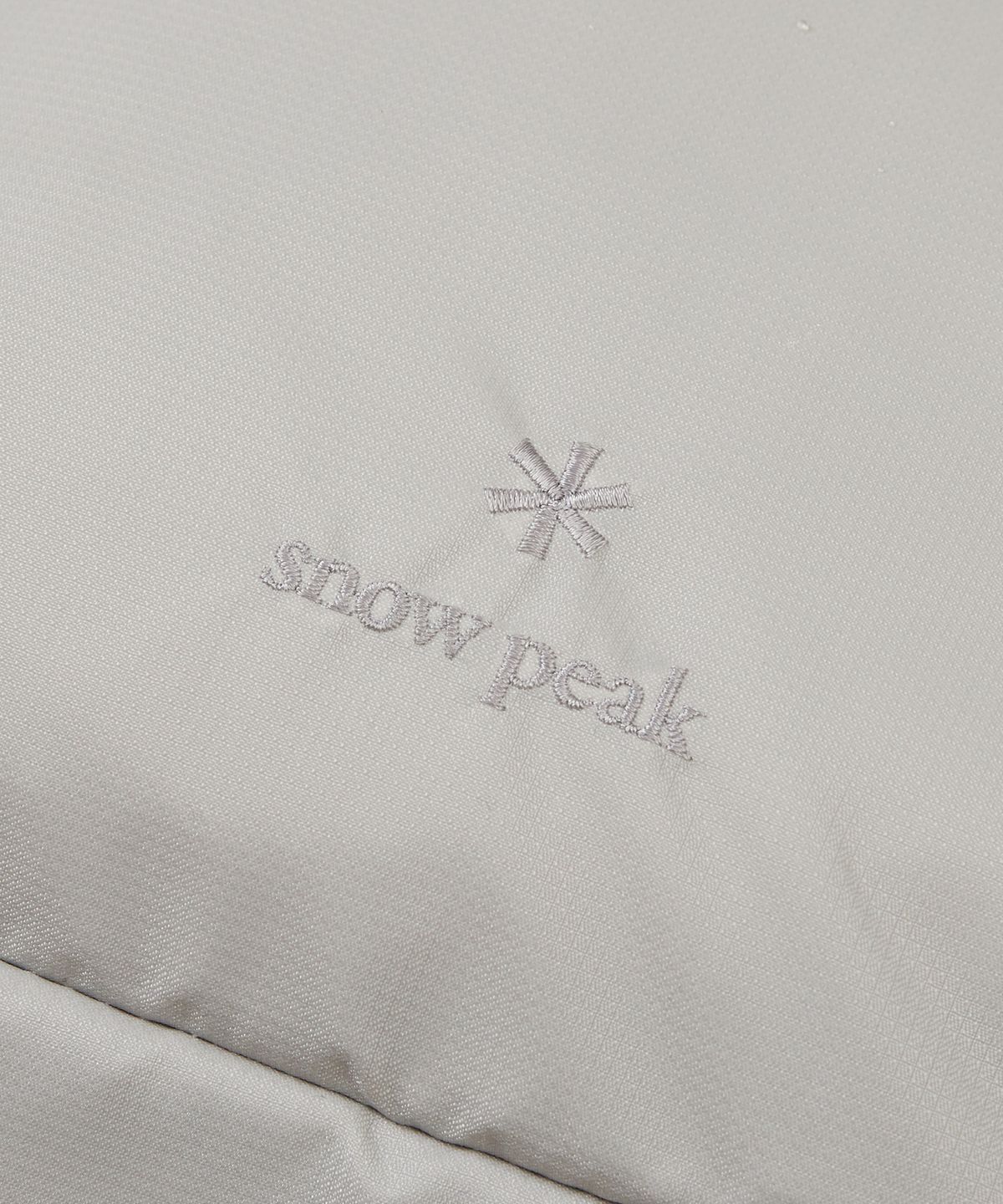 스노우피크 어패럴(SNOWPEAK APPAREL) 프로 에어 백팩 22L Light Gray (S24ZUTBP20)