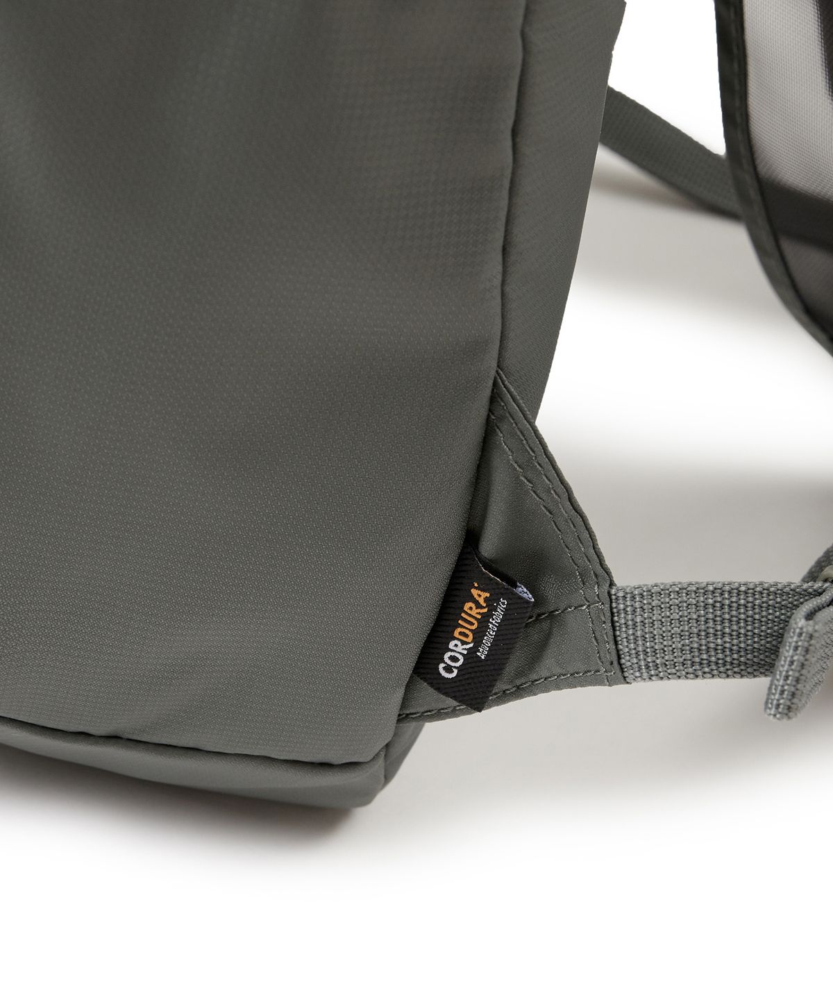 스노우피크 어패럴(SNOWPEAK APPAREL) 프로 에어 백팩 15L Khaki (S24ZUTBP21)