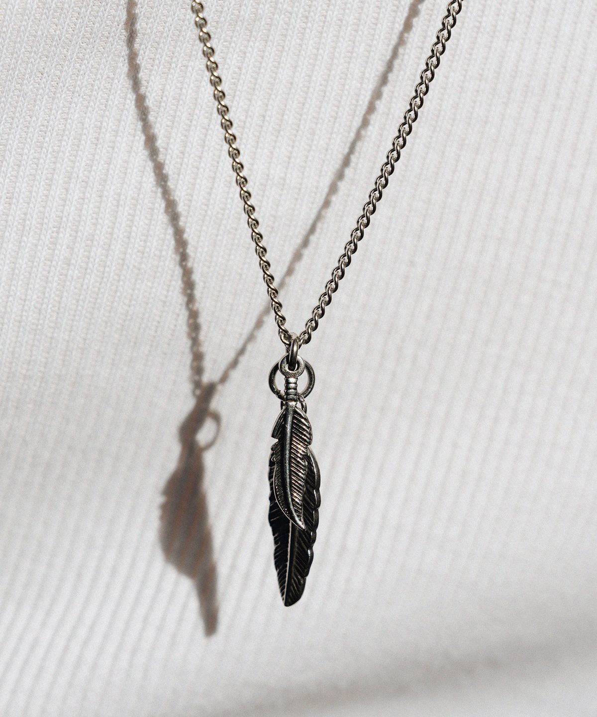 스칼렛또블랙(SCALETTOBLACK) SBM004 Double Feather Necklace