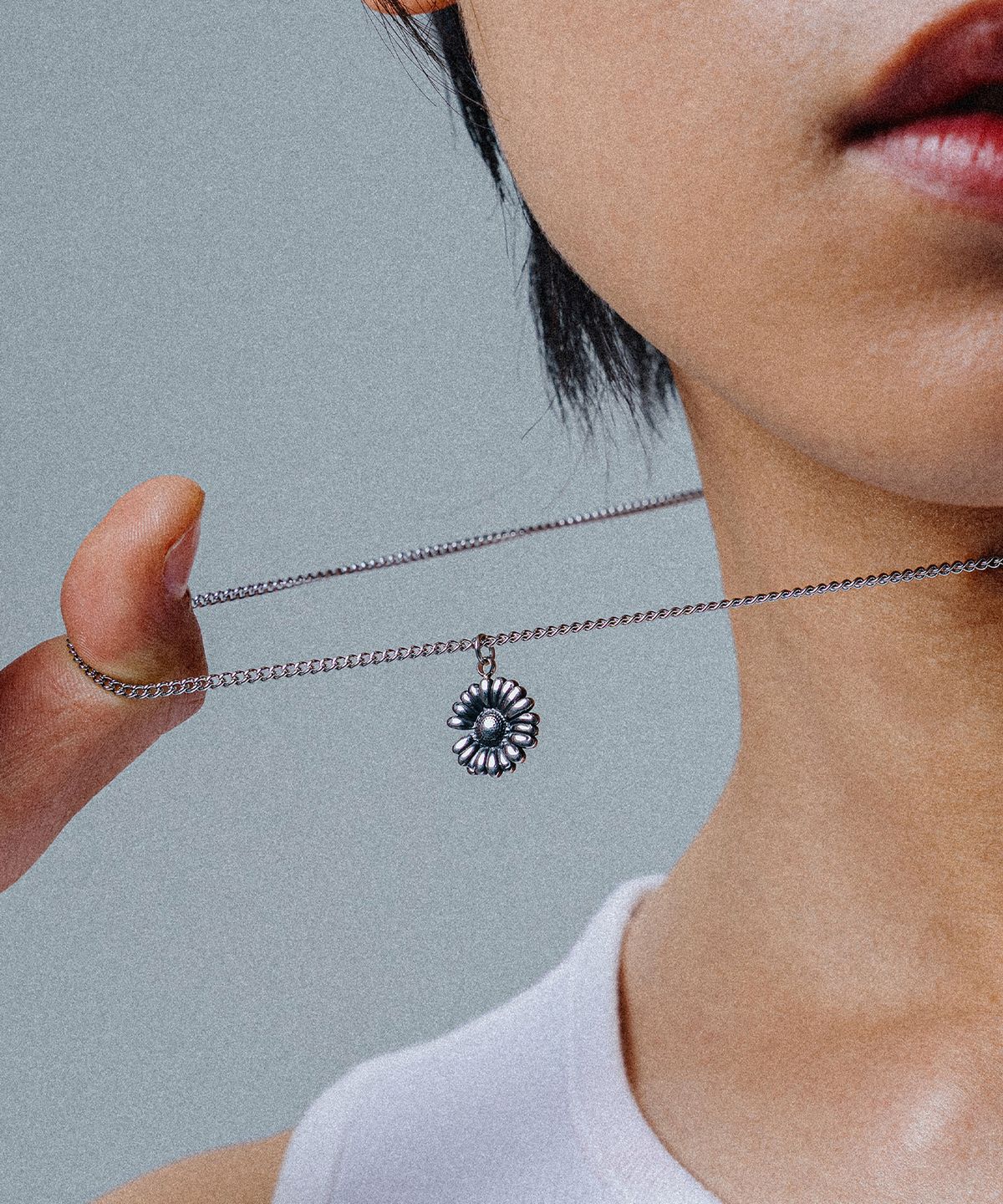 스칼렛또블랙(SCALETTOBLACK) SBM001 Steel daisy Necklace