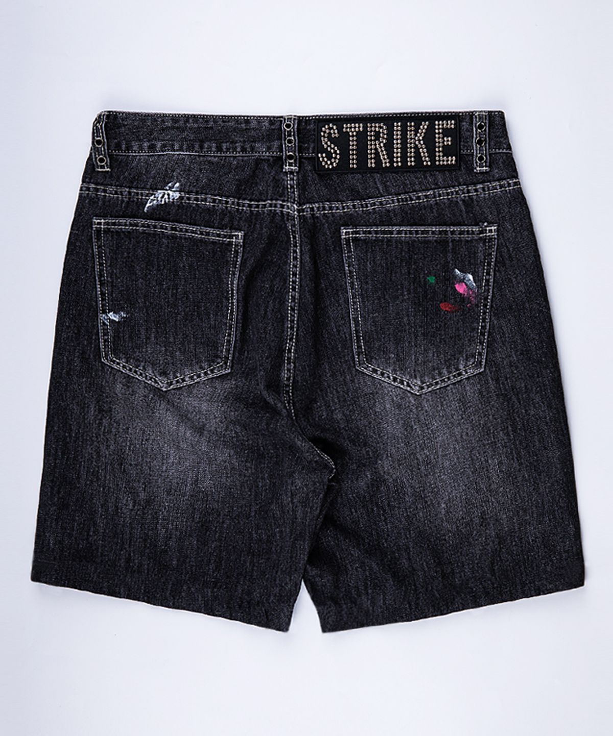 스트라이크(STRIKE) Black Wash Multi Colored Eyelet Denim Shorts (RELAX)
