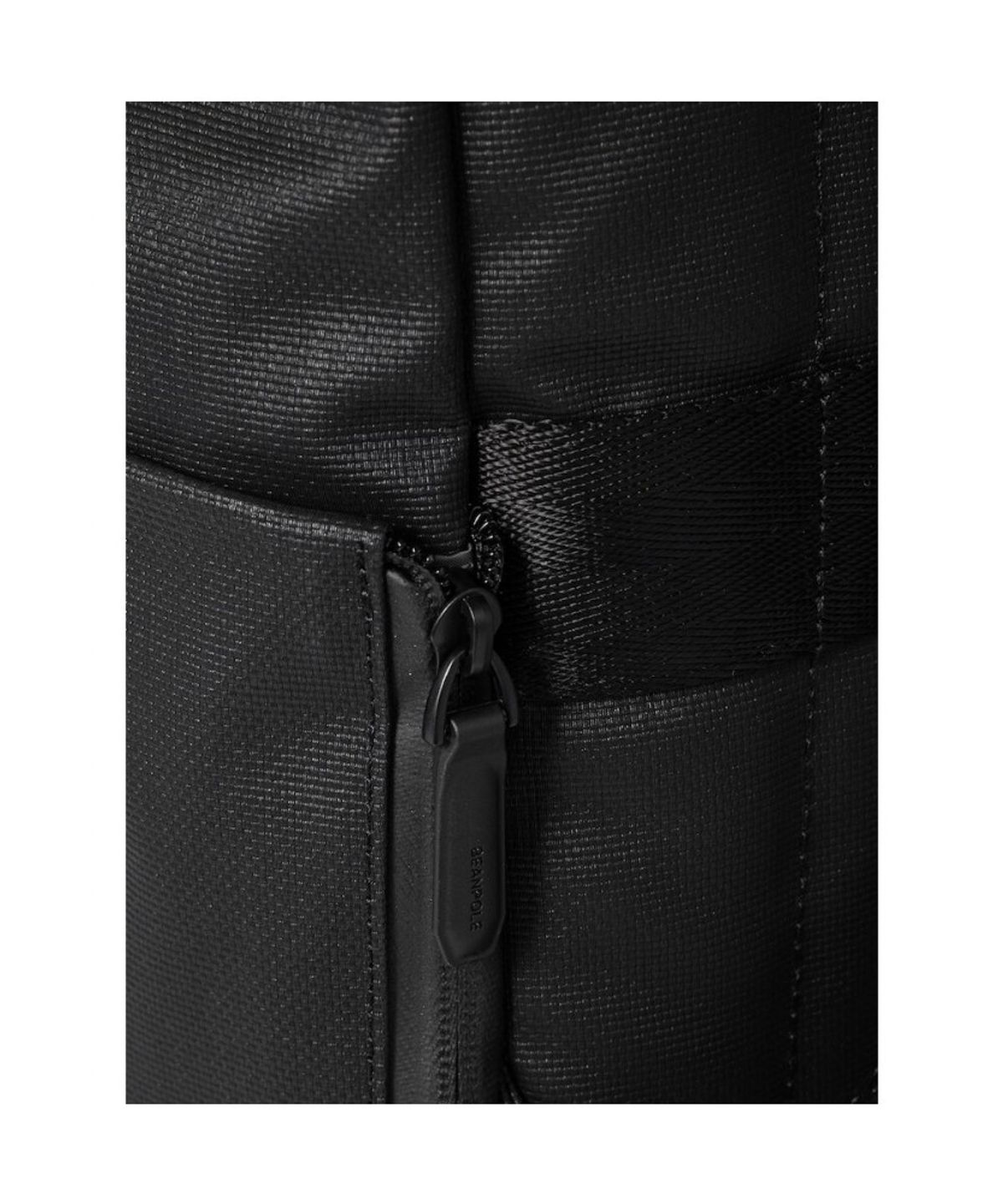 빈폴 액세서리(BEANPOLE ACCESSORY) 디노 미디엄 플랩 백팩 - 블랙