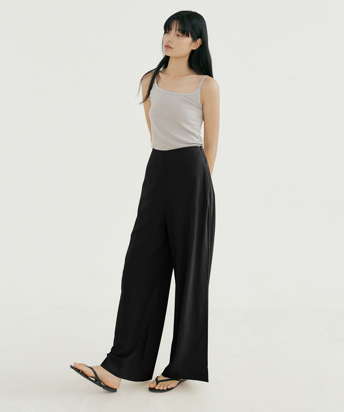 리올그(REORG) BLO WIDE FLARE PANTS BLACK