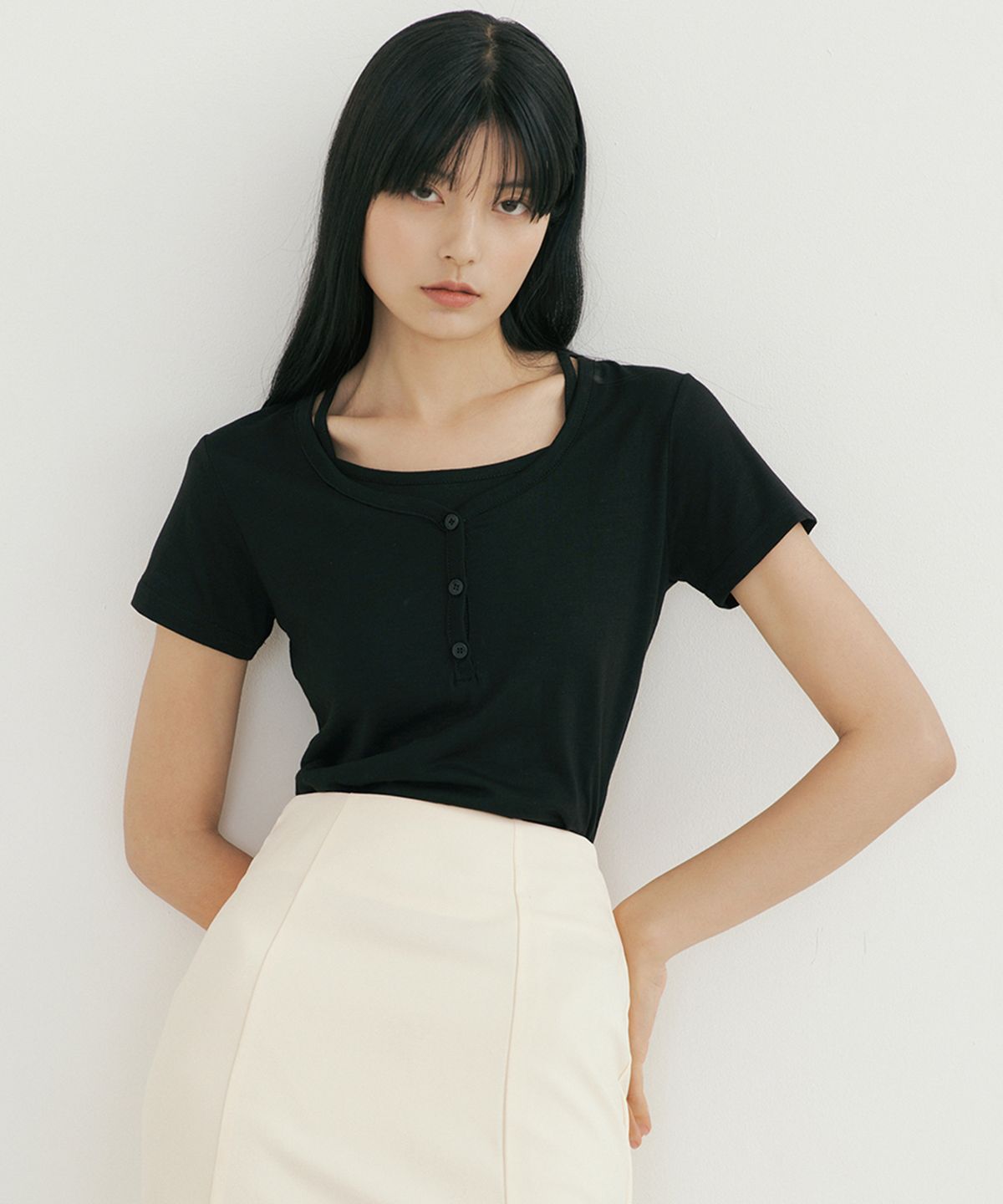 리올그(REORG) BLO WAVE BUTTON T-SHIRTS BLACK