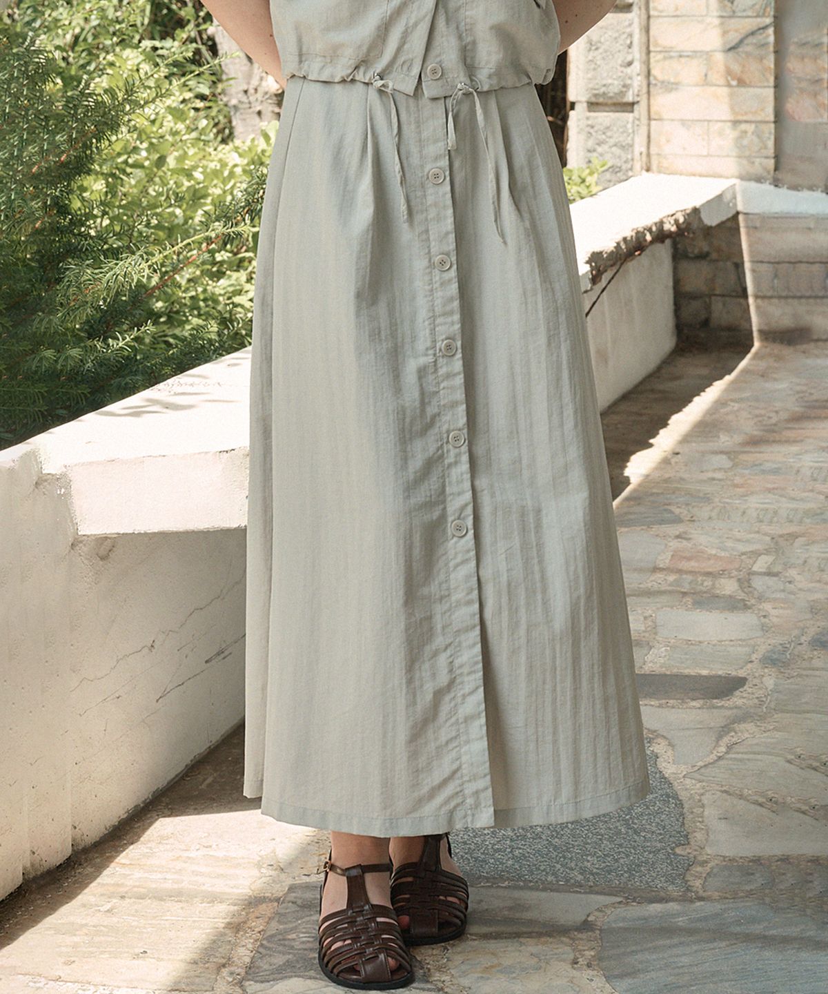 미케네(MICANE) 제퍼 엠-포인트 블라우스-롱 스커트 셋업