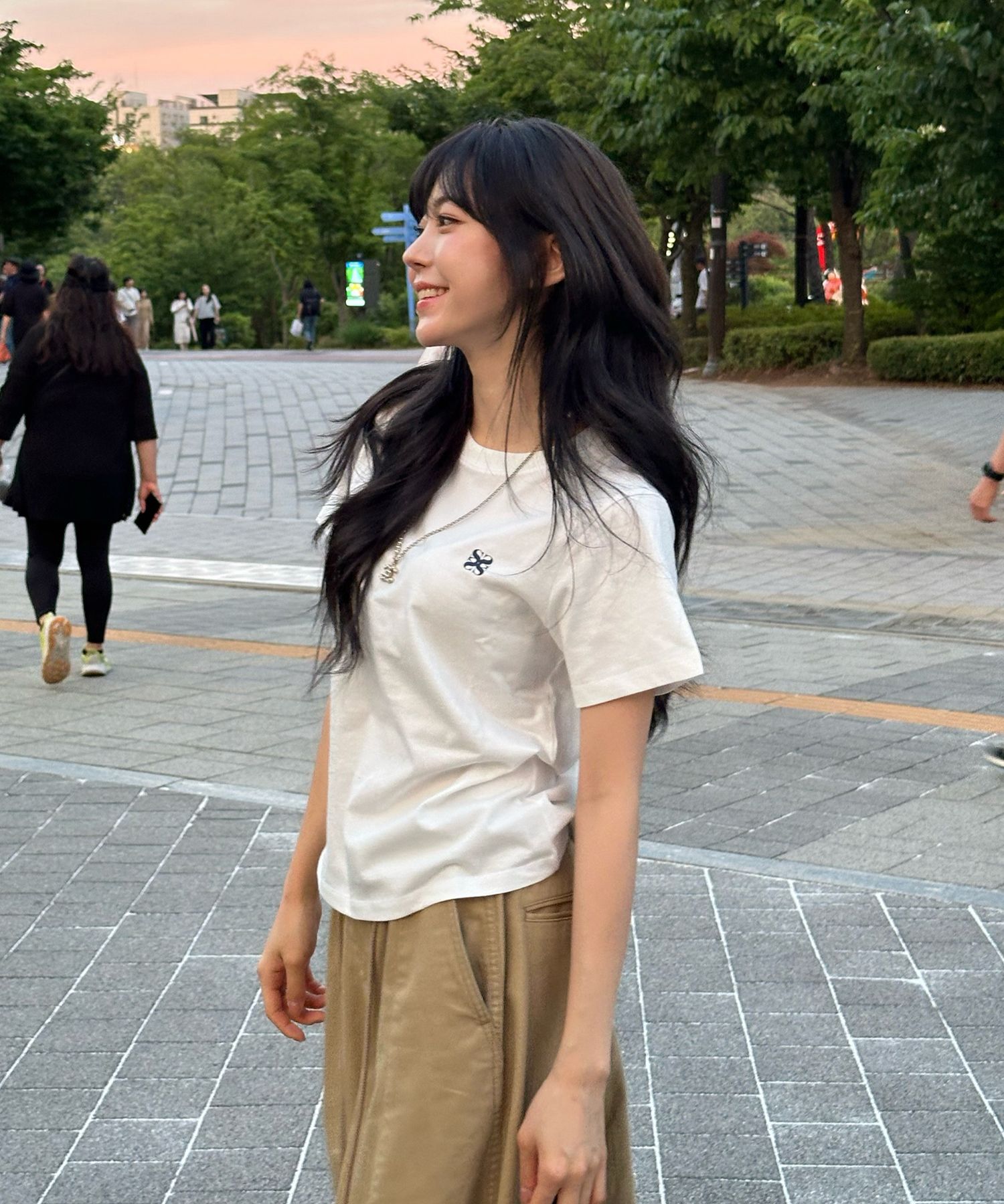 MUSINSA | SATUR Small logo printing short sleeve t-shirt 2COLOR