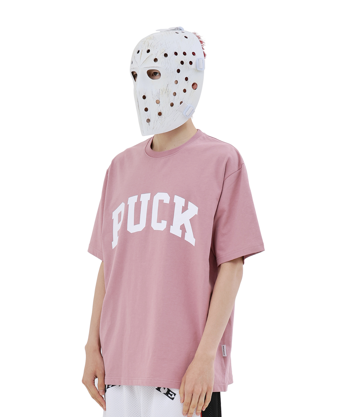 왓더퍽(WHATHEPUCK) PUCK 로고 티셔츠 핑크/화이트