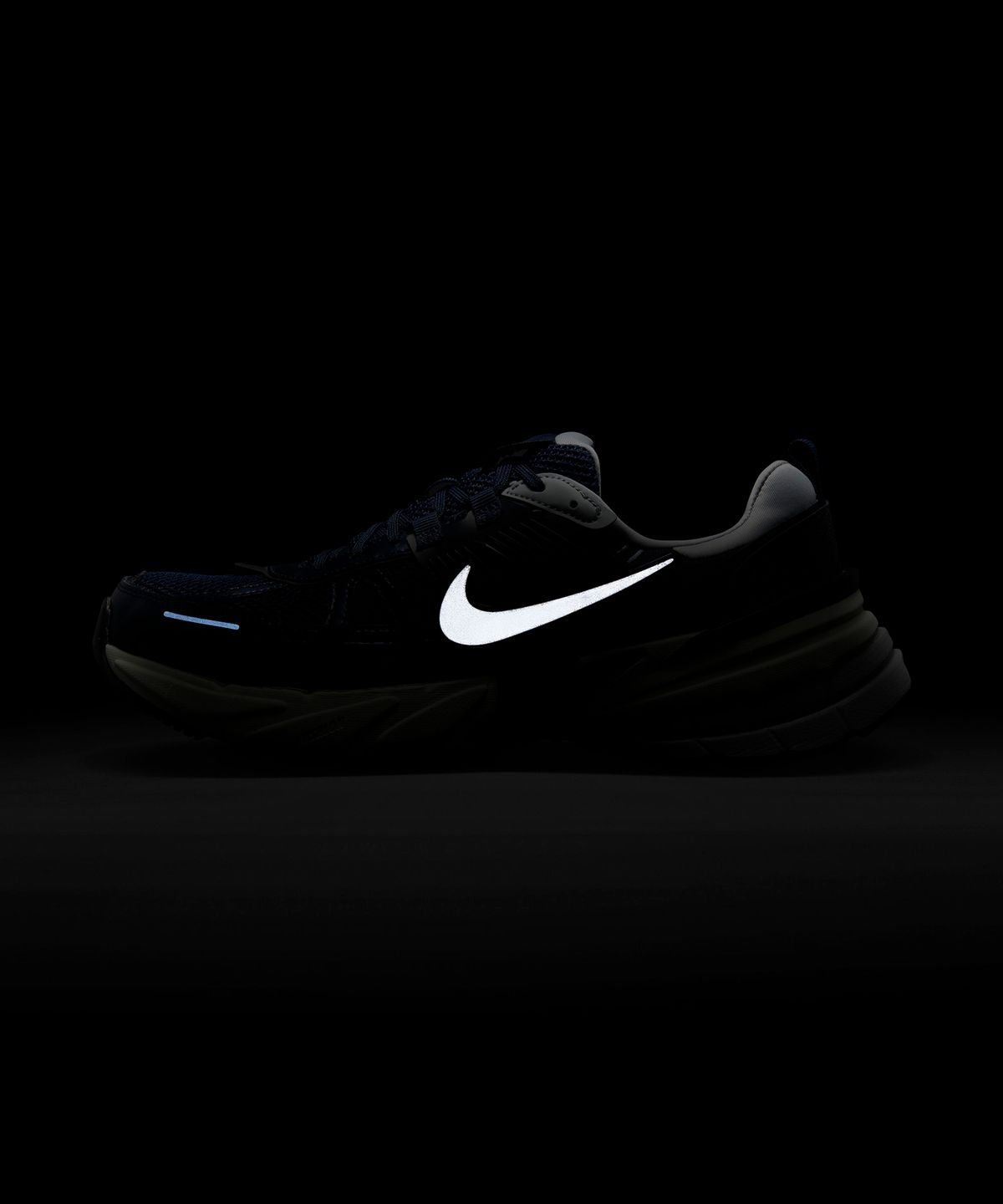 나이키(NIKE) V2K 런 M - 옵시디언:썬더 블루:울프 그레이:플래티넘 틴트:블랙 / HJ4497-400