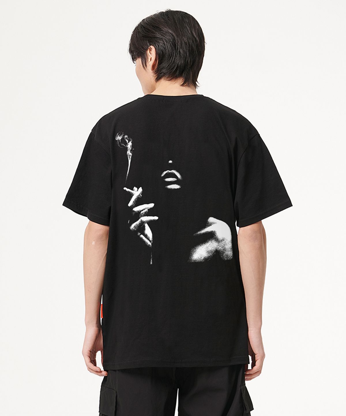 아티스트웨어(ARTISTWEAR) [ATW] 스모크 반팔티