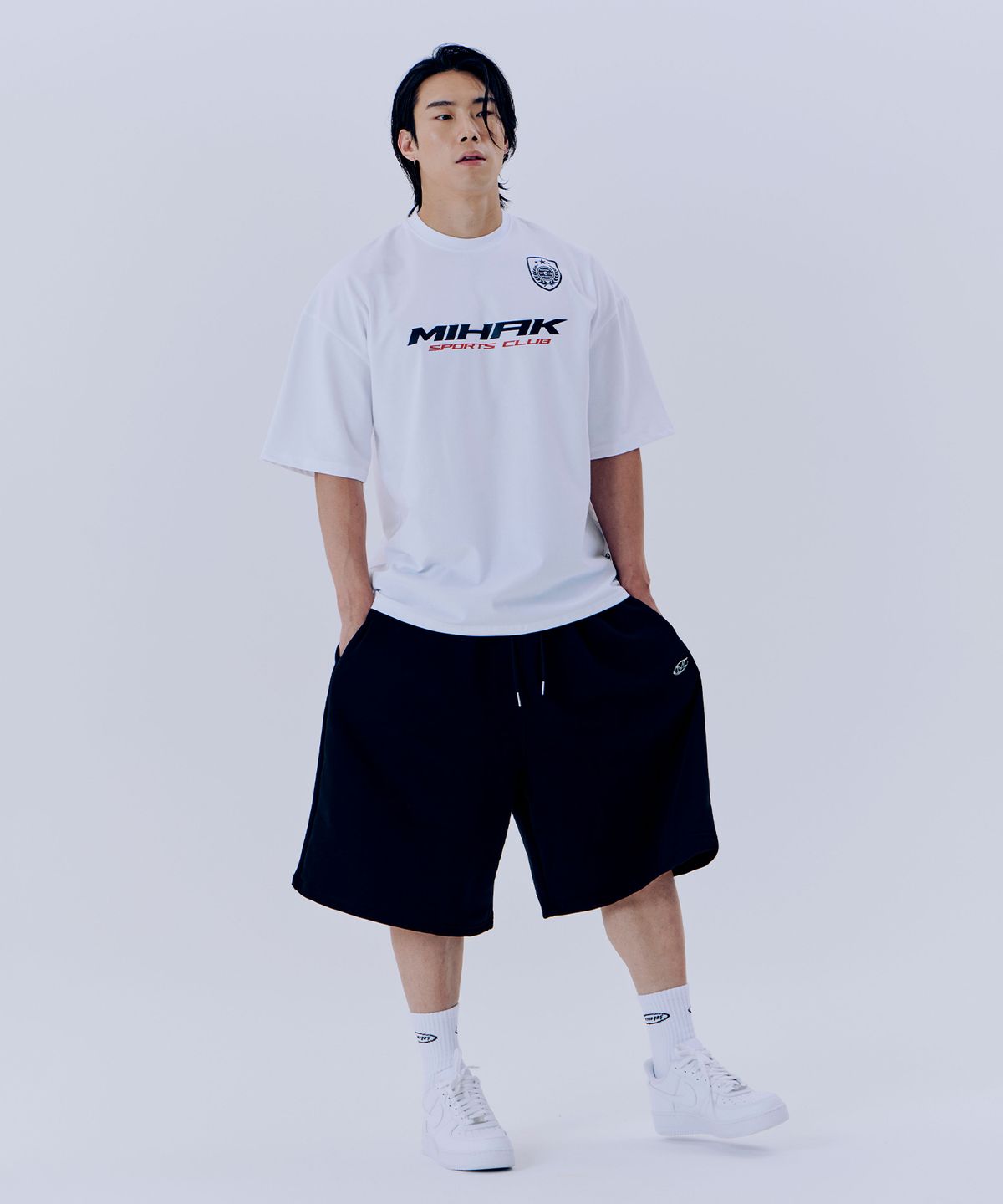 미학(MIHAK) 메탈 로고 버뮤다 팬츠 (BLACK)
