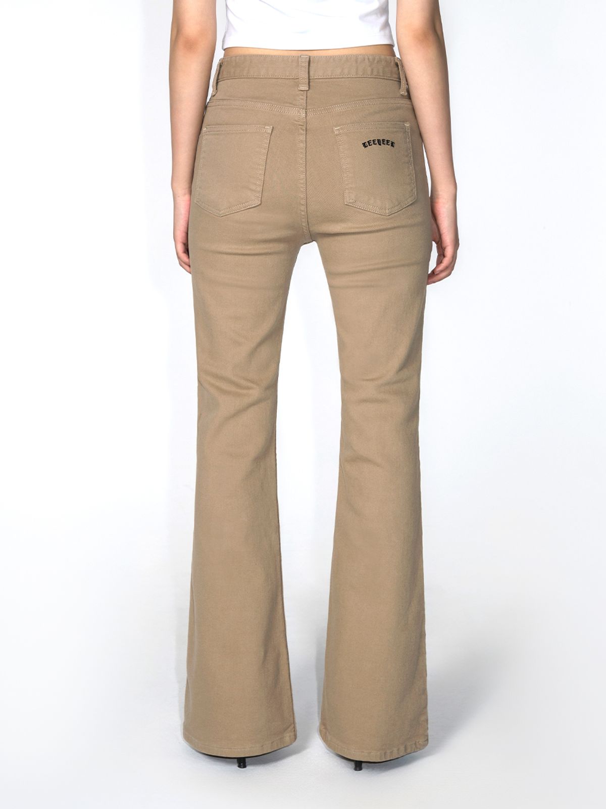 와이이이엘(YEEL) BASIC BOOTS CUT PANTS BEIGE