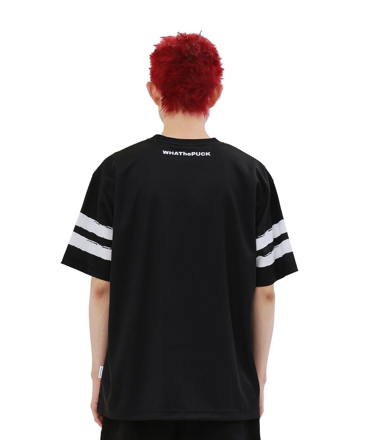 왓더퍽(WHATHEPUCK) PUCK 로고 하키 티셔츠 블랙