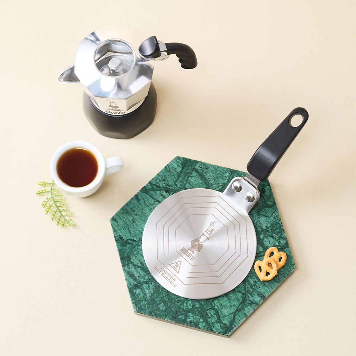 비알레띠(BIALETTI) 인덕션 플레이트 S