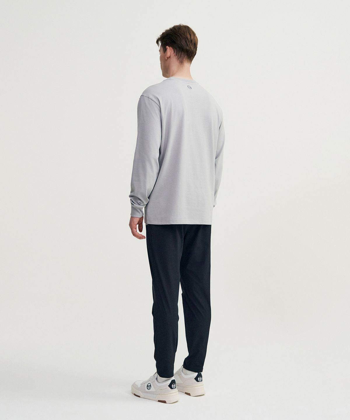 세르지오 타키니(SERGIO TACCHINI) M 데일리 빅로고 긴팔티셔츠 (Grey)