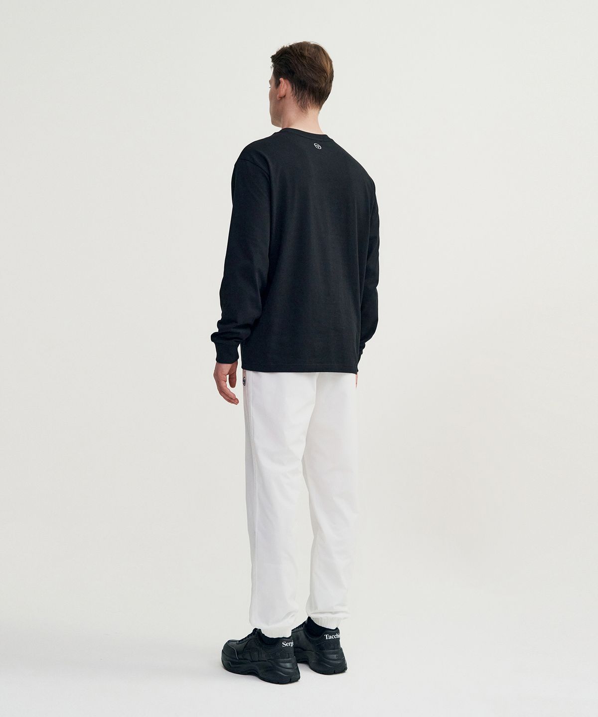 세르지오 타키니(SERGIO TACCHINI) M 데일리 빅로고 긴팔티셔츠 (Black)