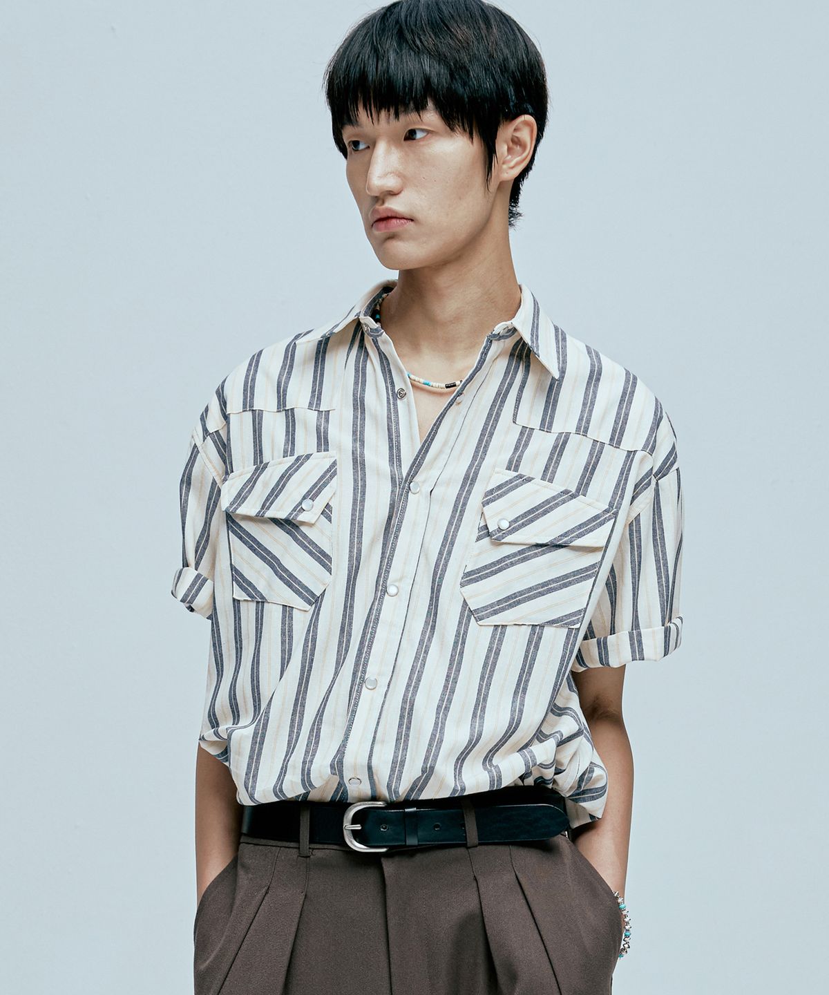 케이엔드(KND) RTR 스트라이프 웨스턴 반팔셔츠 아이보리