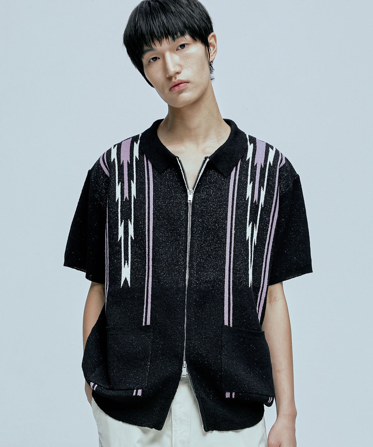 케이엔드(KND) 나바호 부클 니트 하프 가디건 블랙