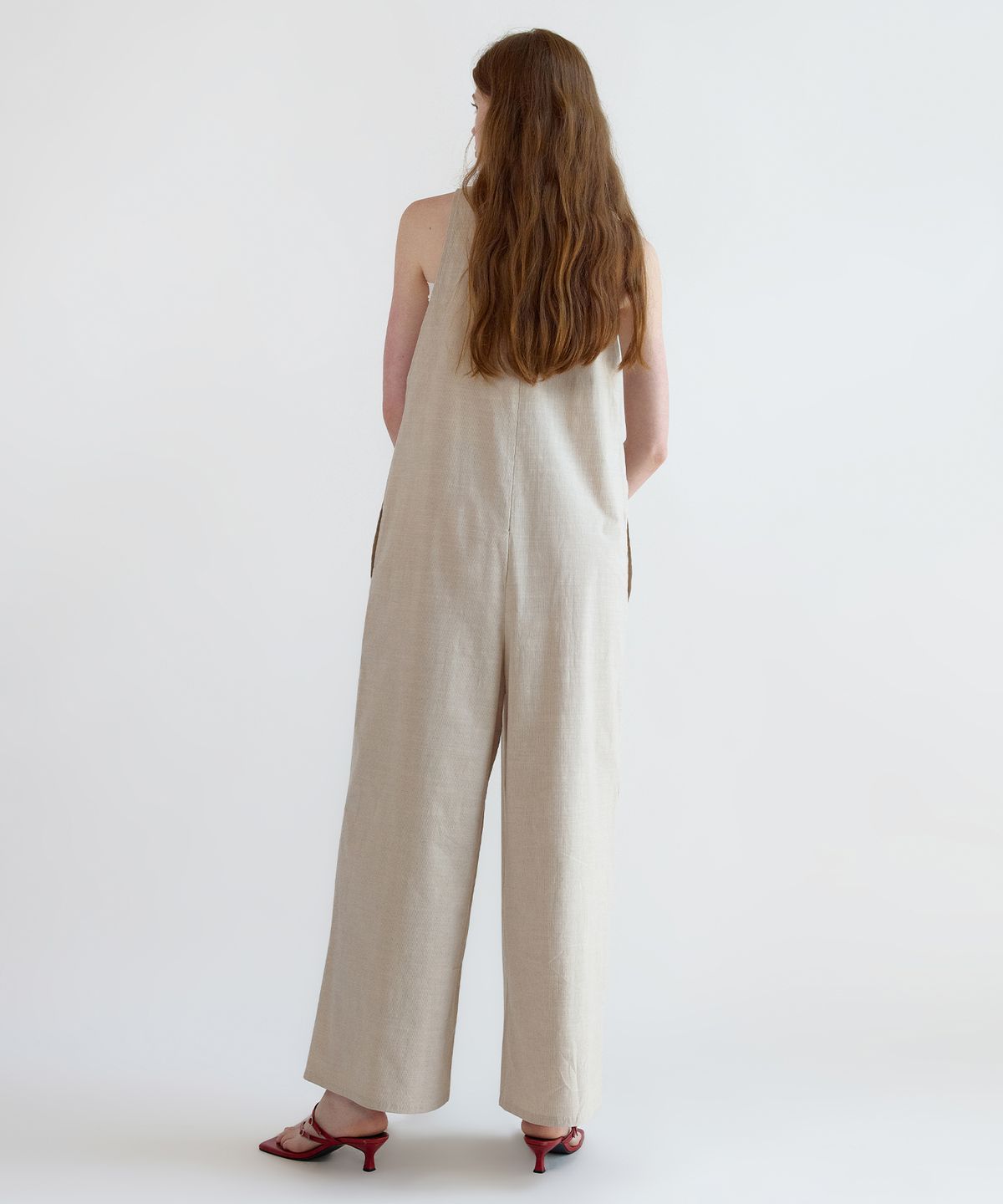 네벨에브리웨어(NEBELEVERYWEAR) Halterneck Jumpsuit_Beige