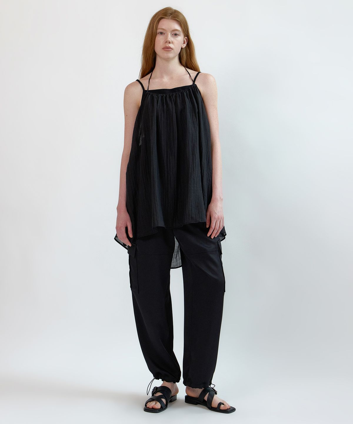 네벨에브리웨어(NEBELEVERYWEAR) Tencel Wrinkle Sleeveless_Black