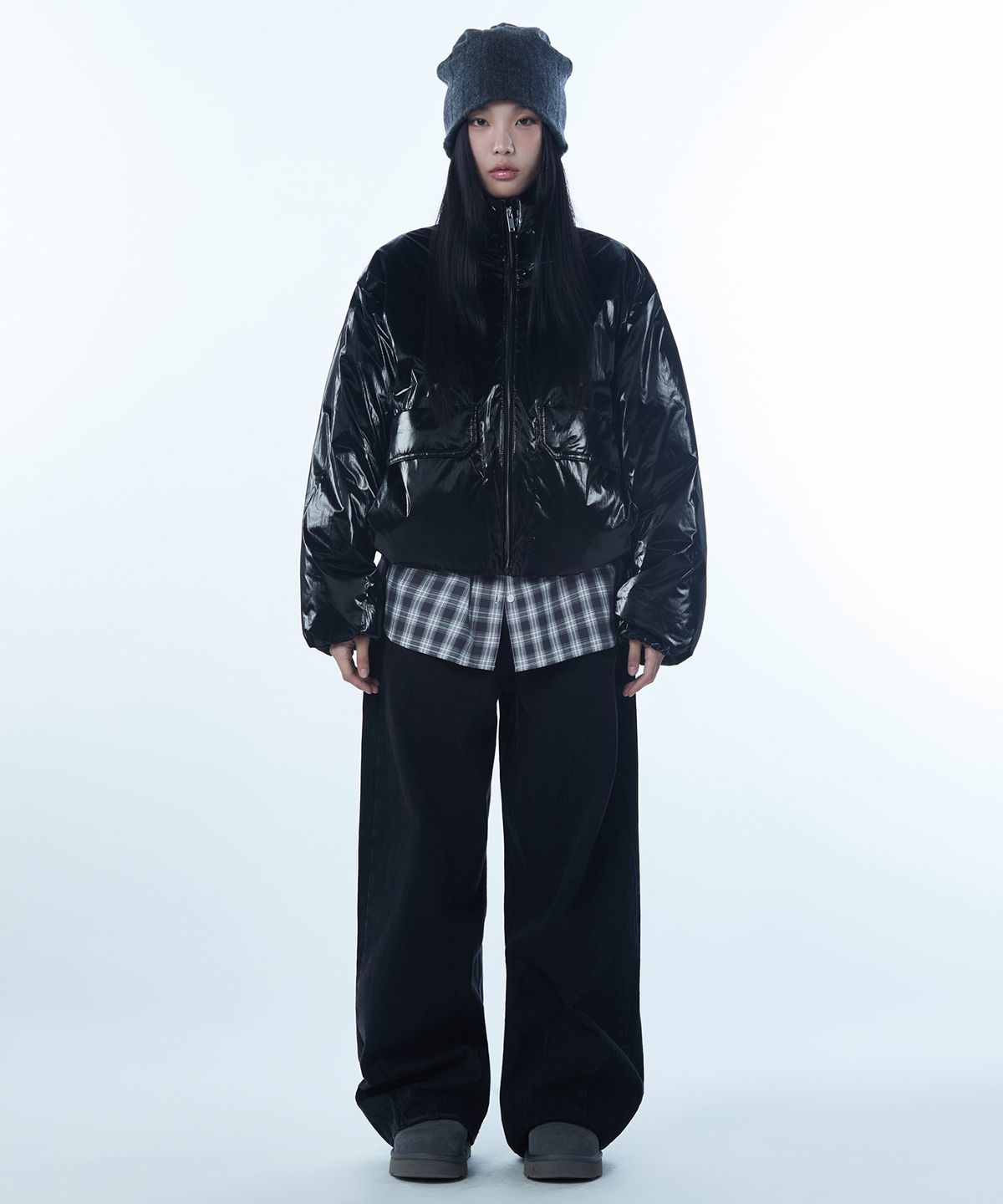 무신사 스탠다드 우먼(MUSINSA STANDARD WOMAN) 우먼즈 데일리 푸퍼 샤이니 숏 패딩 재킷 [블랙]