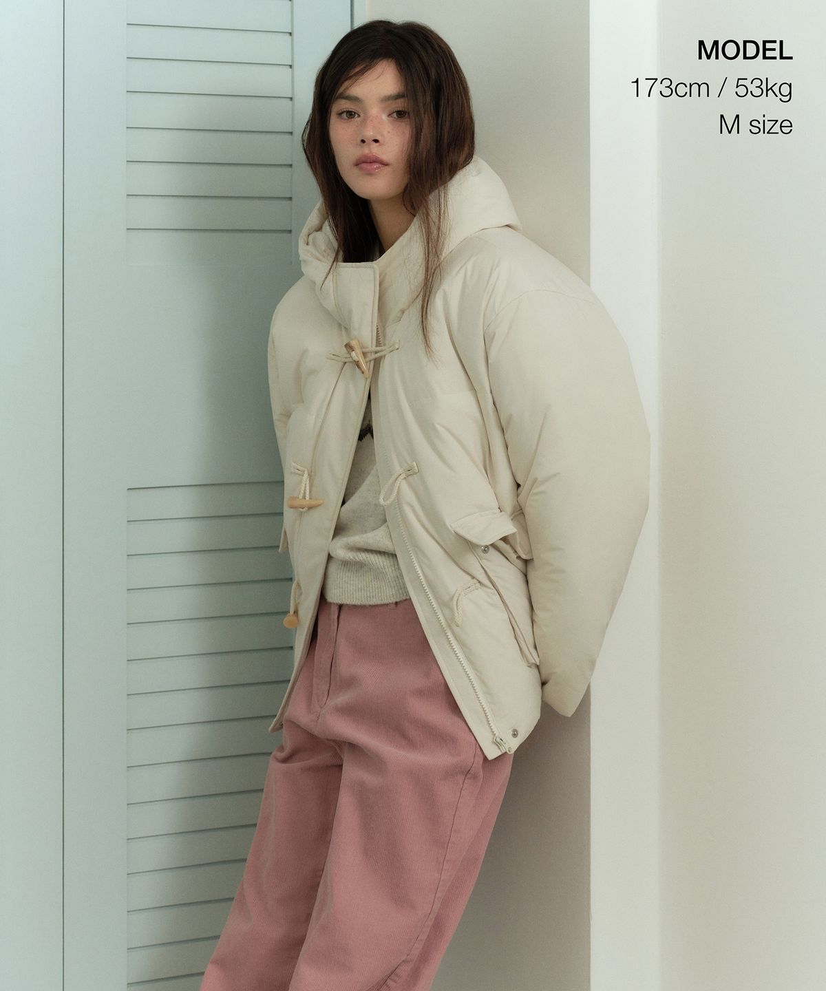 무신사 스탠다드 우먼(MUSINSA STANDARD WOMAN) 우먼즈 후디드 더플 숏 패딩 파카 [크림]