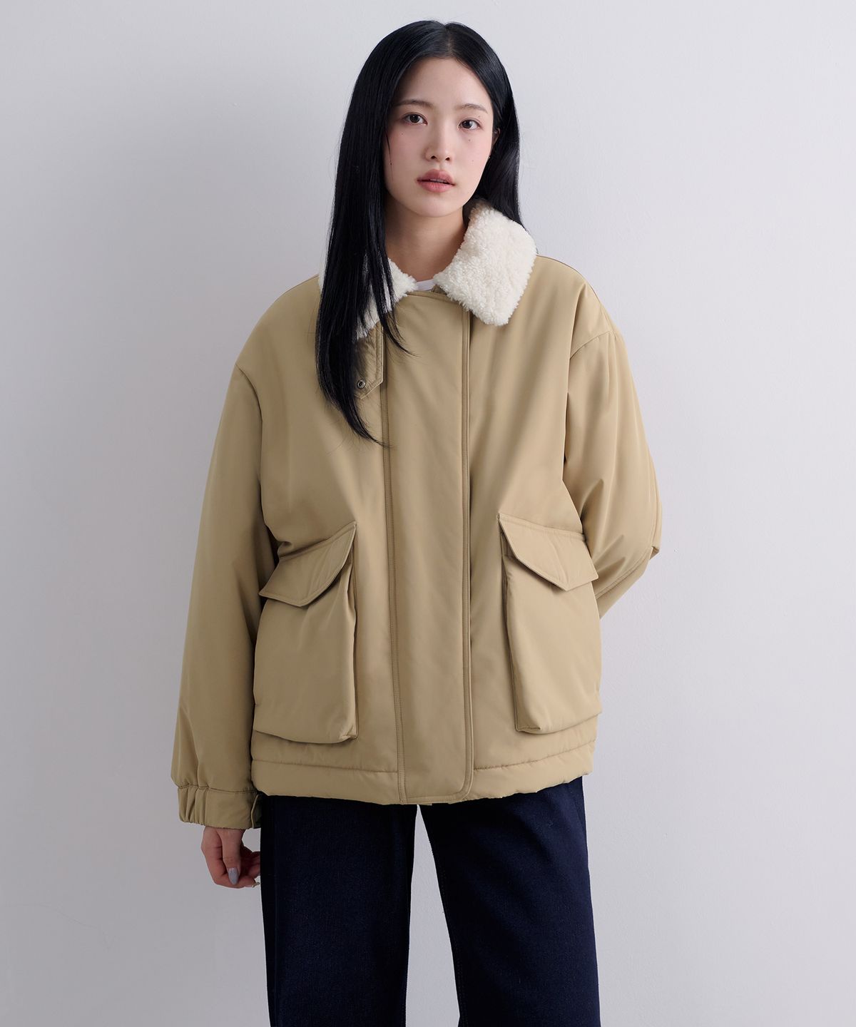 무신사 스탠다드 우먼(MUSINSA STANDARD WOMAN) 우먼즈 페이크 시어링 칼라 패딩 재킷 [베이지/크림]