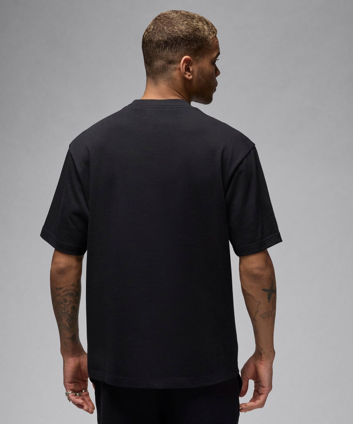 나이키(NIKE) 조던 플라이트 에센셜 85 티셔츠 M - 블랙 / FZ1912-010
