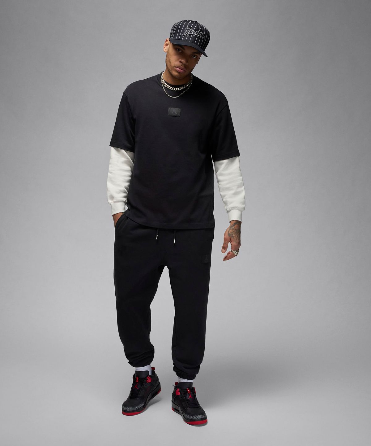 나이키(NIKE) 조던 플라이트 에센셜 85 티셔츠 M - 블랙 / FZ1912-010