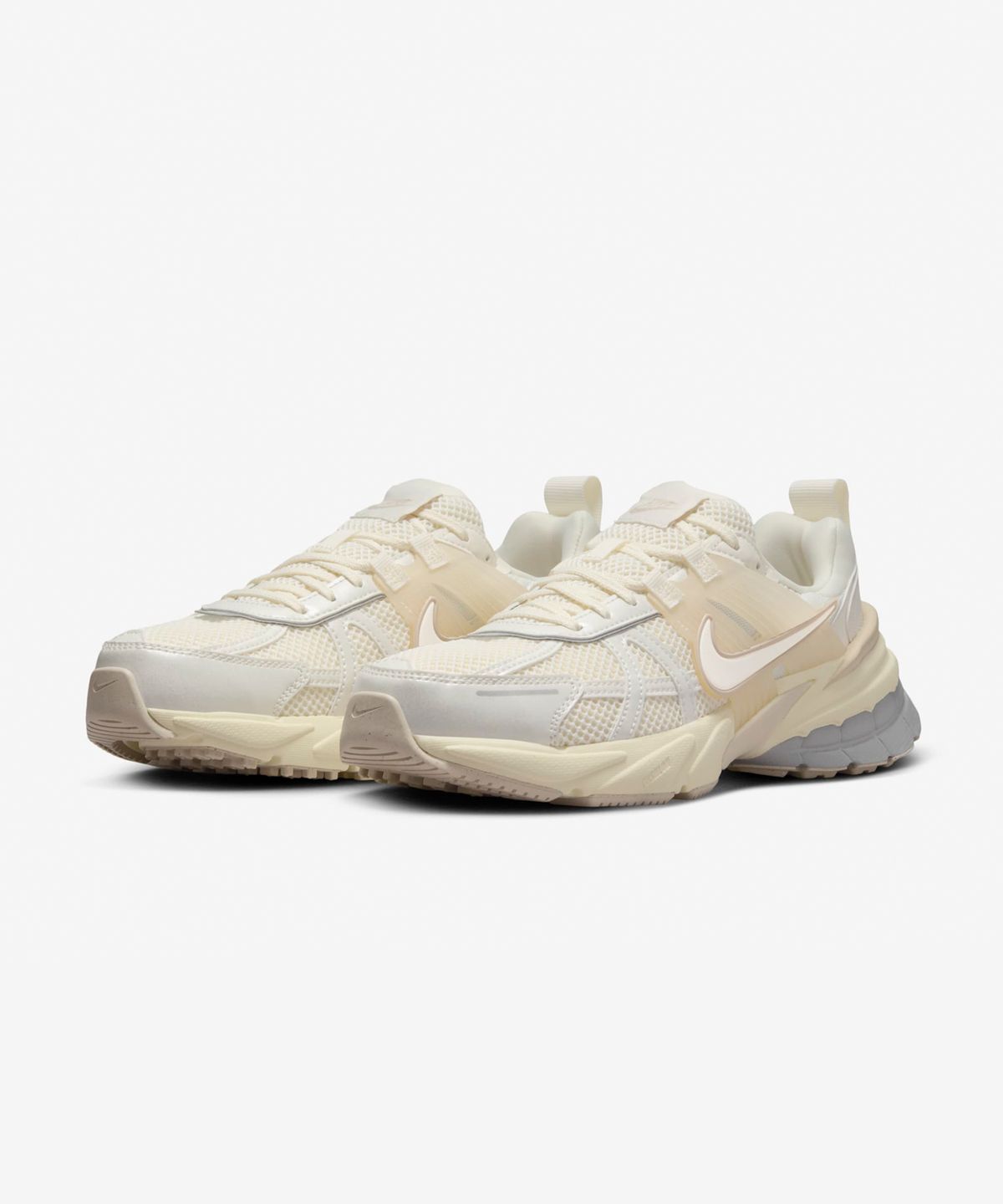 나이키(NIKE) V2K 런 W - 페일 아이보리:코코넛 밀크:샌드 드리프트:라이트 스모크 그레이 / HQ1512-110
