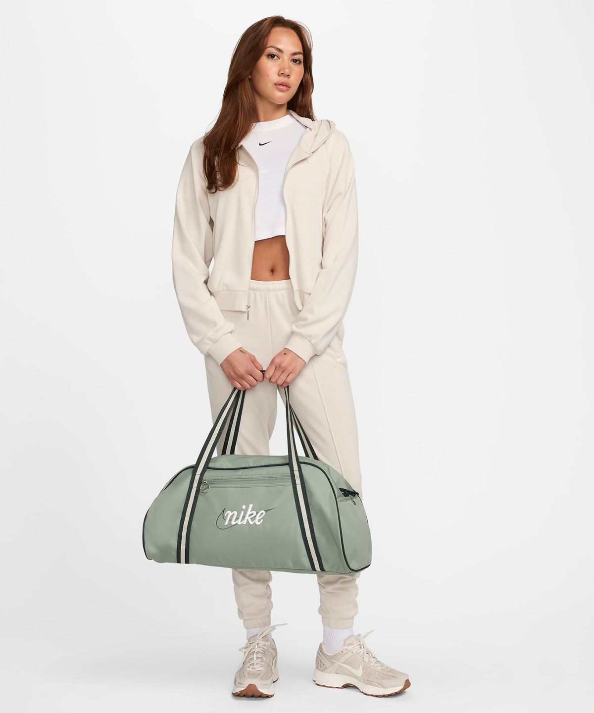 나이키(NIKE) 짐 클럽 트레이닝 백 (24L) - 제이드 호라이즌:빈티지 그린:서밋 화이트 / DH6863-370