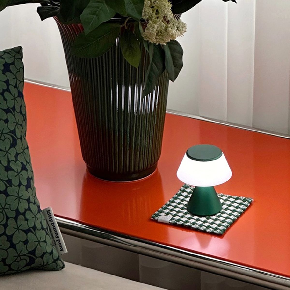 렉슨(LEXON) LUMA S 루마S 무선스탠드 조명 - LH96