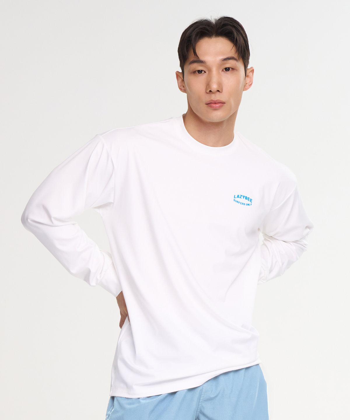 레이지비(LAZYBEE) 드라이쿨링 오버핏 롱 슬리브 래쉬가드 M 화이트
