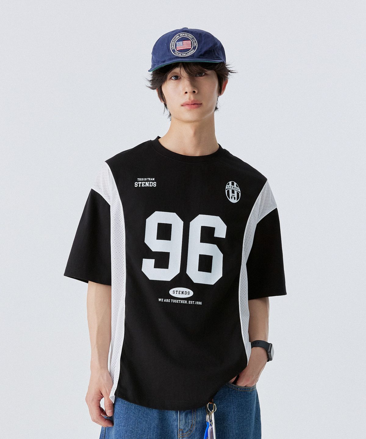 스탠즈(STENDS) [M~4XL] 블록코어 메쉬 풋볼 티셔츠_블랙