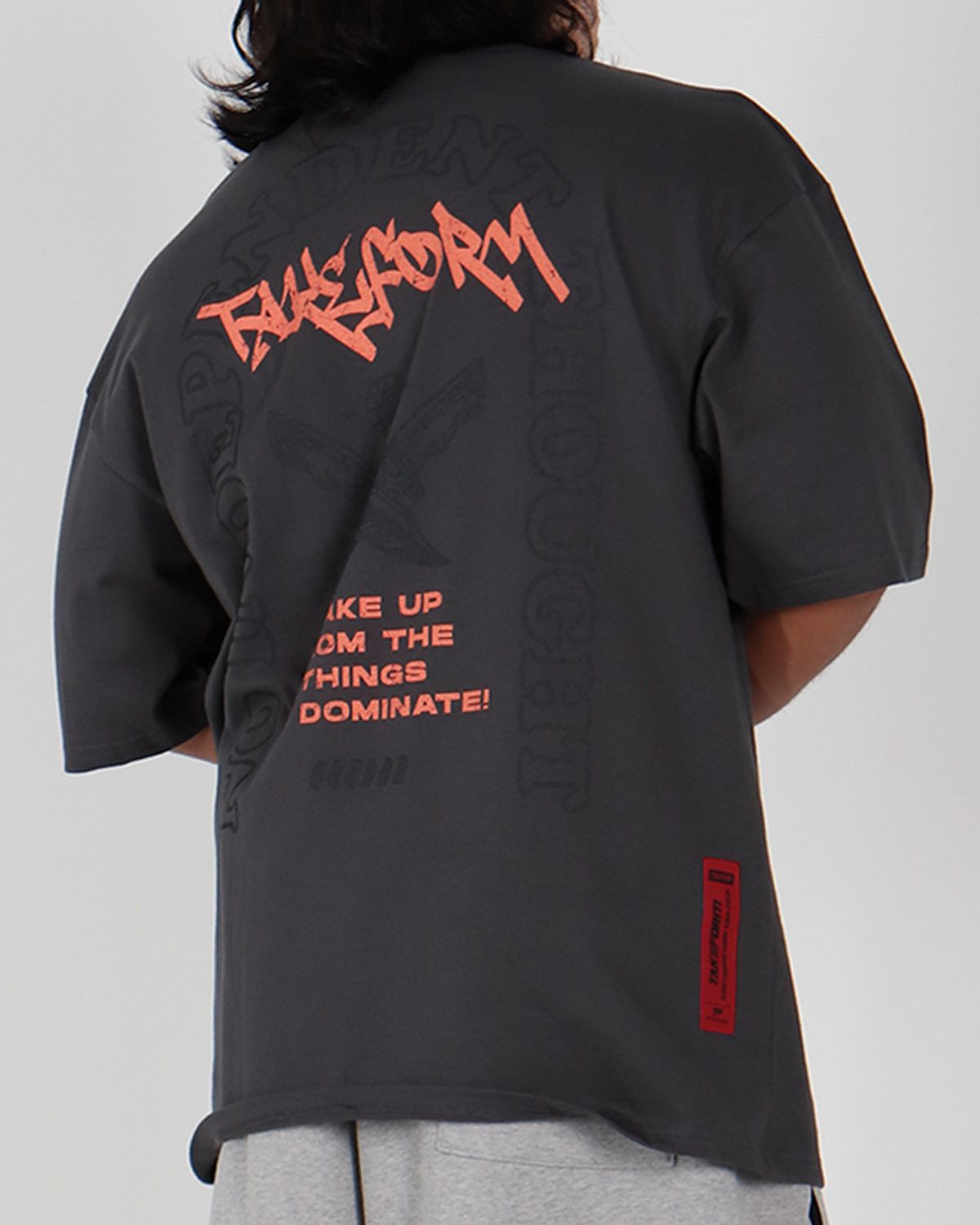 테이크폼(TAKEFORM) 나이프 오버핏 반팔티 화이트
