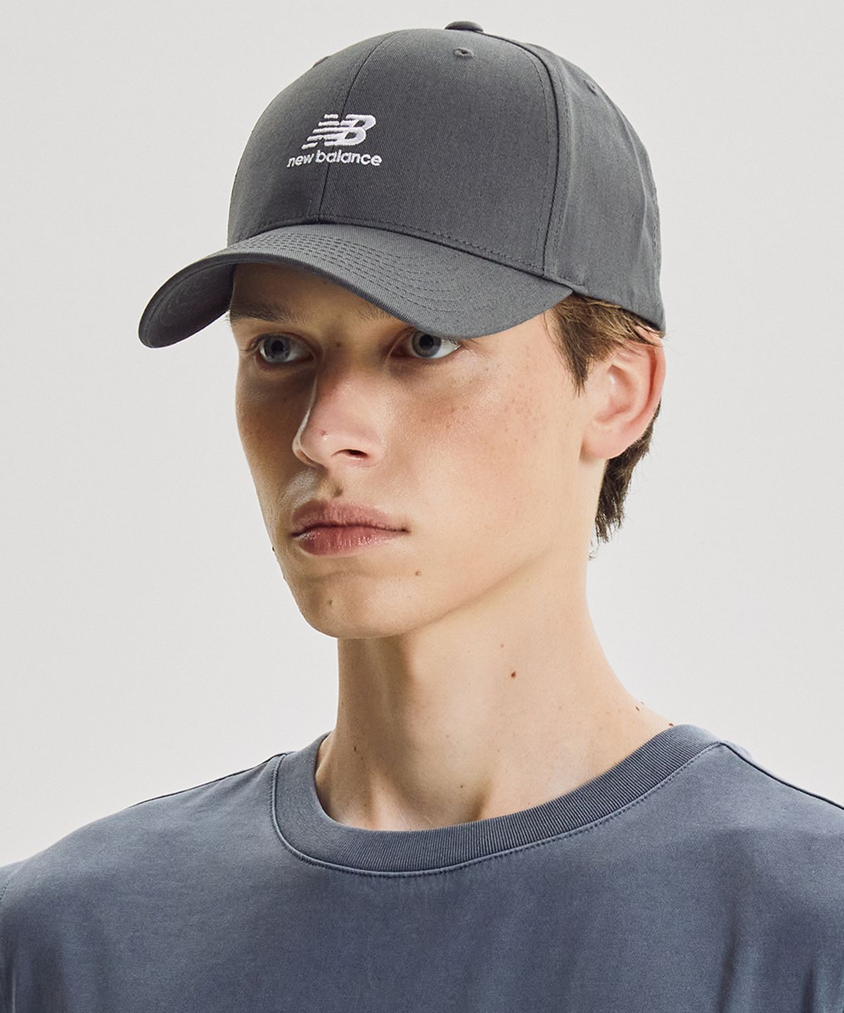 뉴발란스(NEW BALANCE) NBGDGF1101 / 스택트로고 스트럭쳐 볼캡 (D/GRAY)