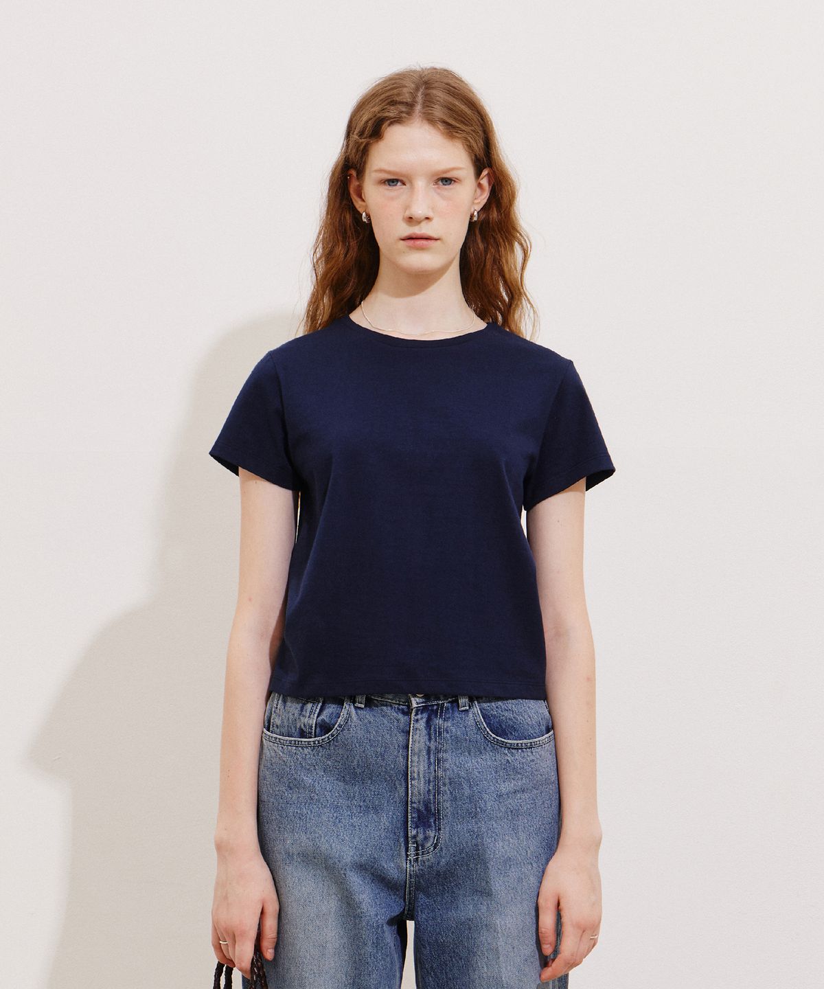 노티아(NOTIA) BASIC SILKET CROP T-SHIRT - NAVY